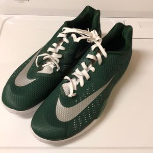 Nike Hyperlive TB low top Basketball Shoe Sz18 NEW
